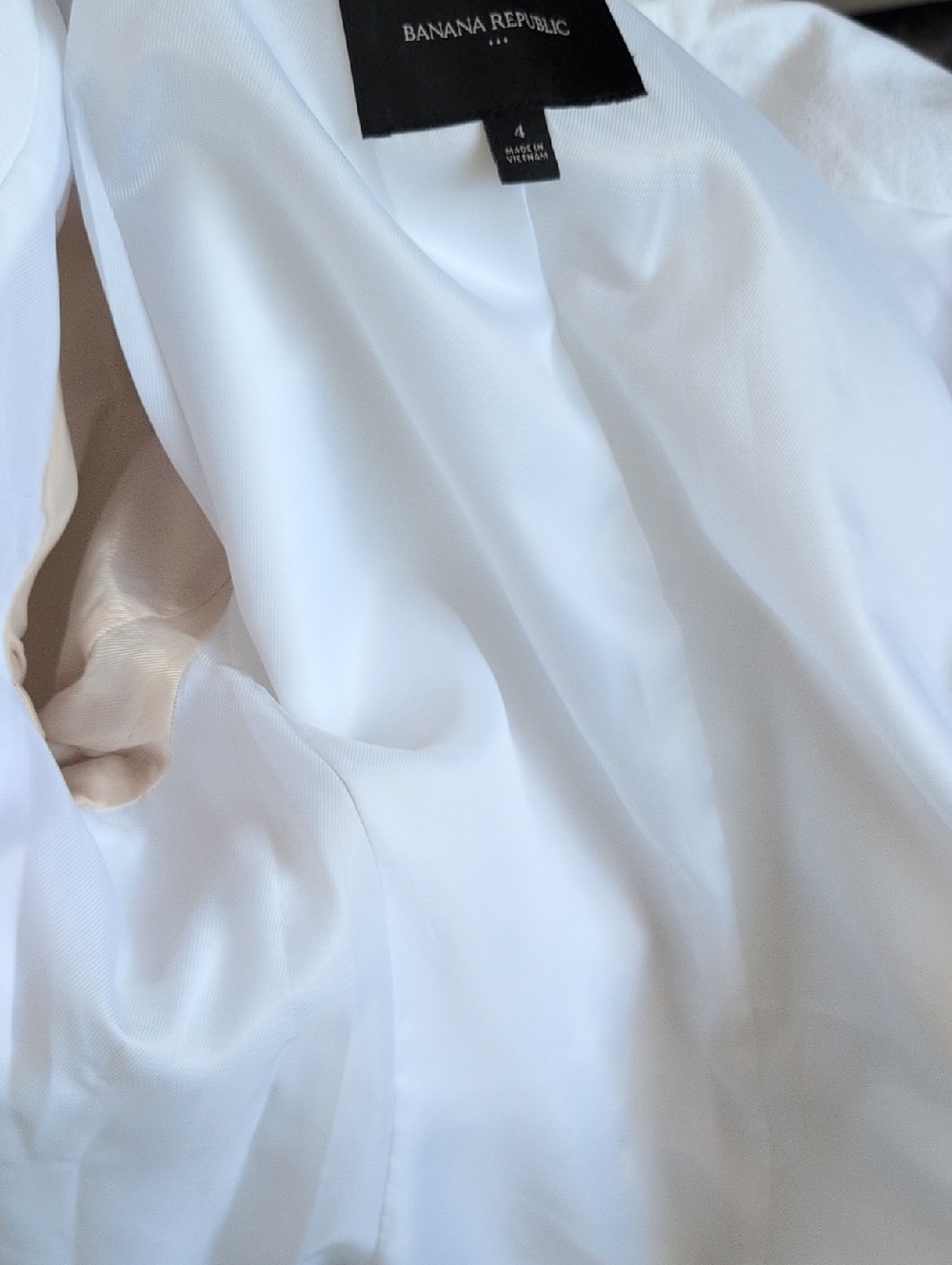 Banana Republic Factory White Double-Breasted Cotton Blazer with Gold Buttons 4 - Picture 12 of 16